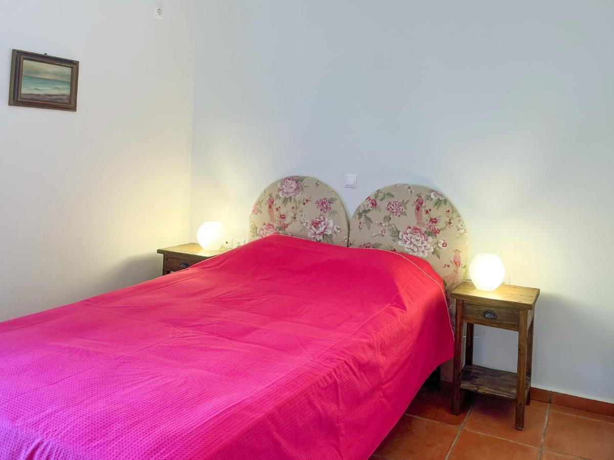 Mani Family Friendly, Mountain House With Parking Apartment