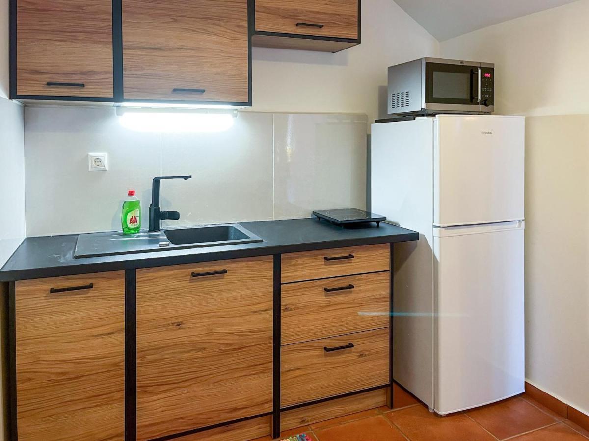 Mani Family Friendly, Mountain House With Parking