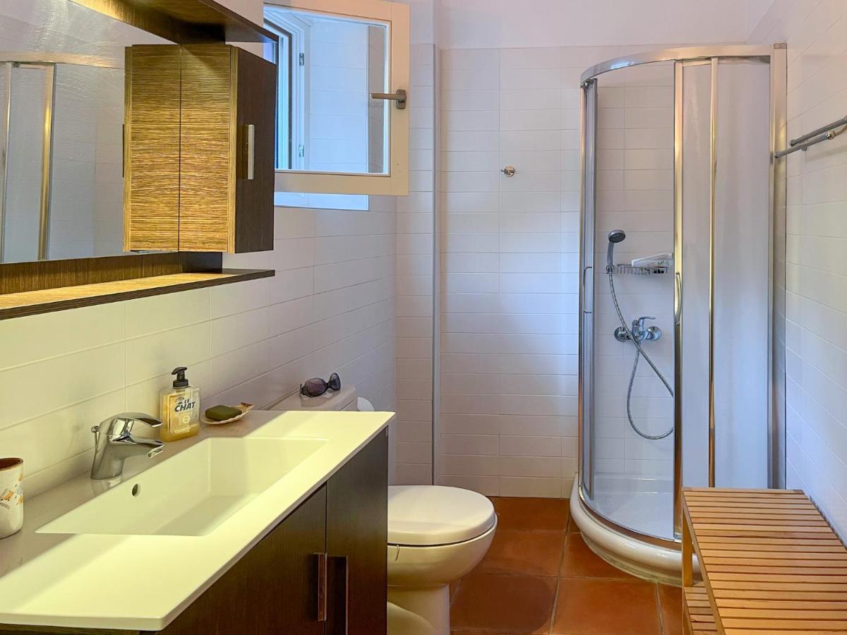 Mani Family Friendly, Mountain House With Parking Apartment Oitilon